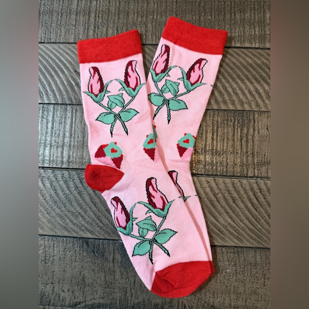 Valentines or Mother Days Socks Pink Red Green Floral Roses and Envelopes Socks